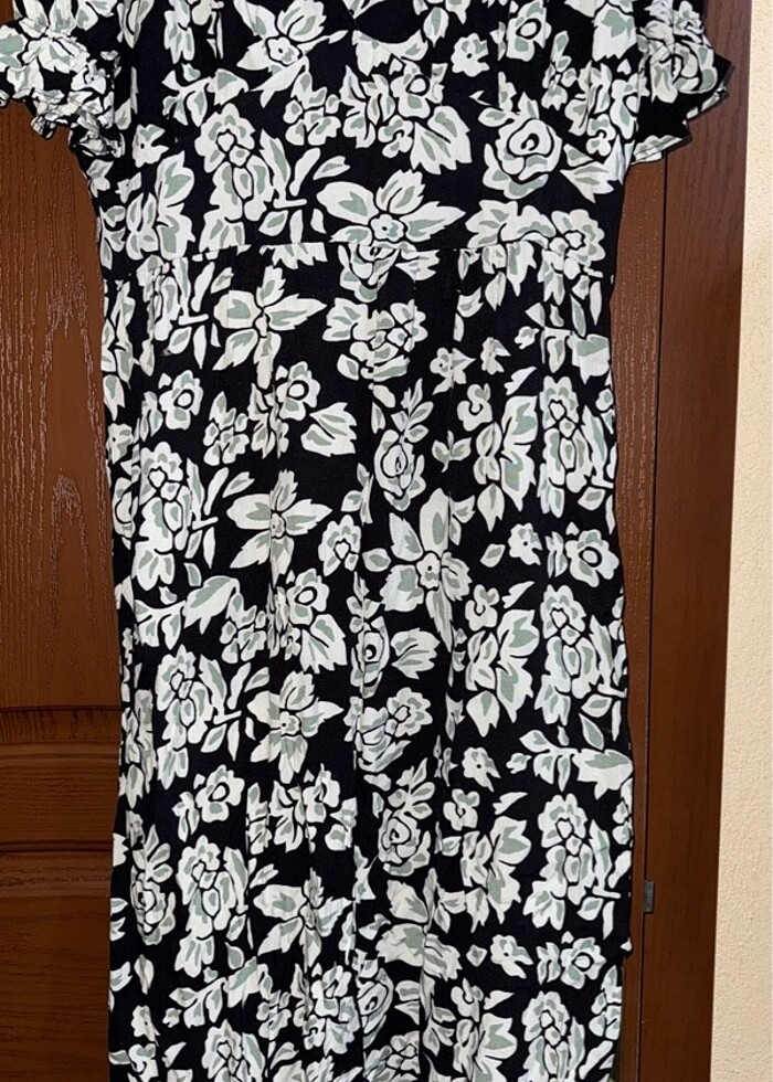 Çiçekli elbise - Görsel 2