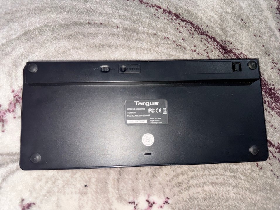 Siyah Kablosuz Klavye pilli - Görsel 3