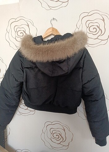 m Beden Stradivarius mont