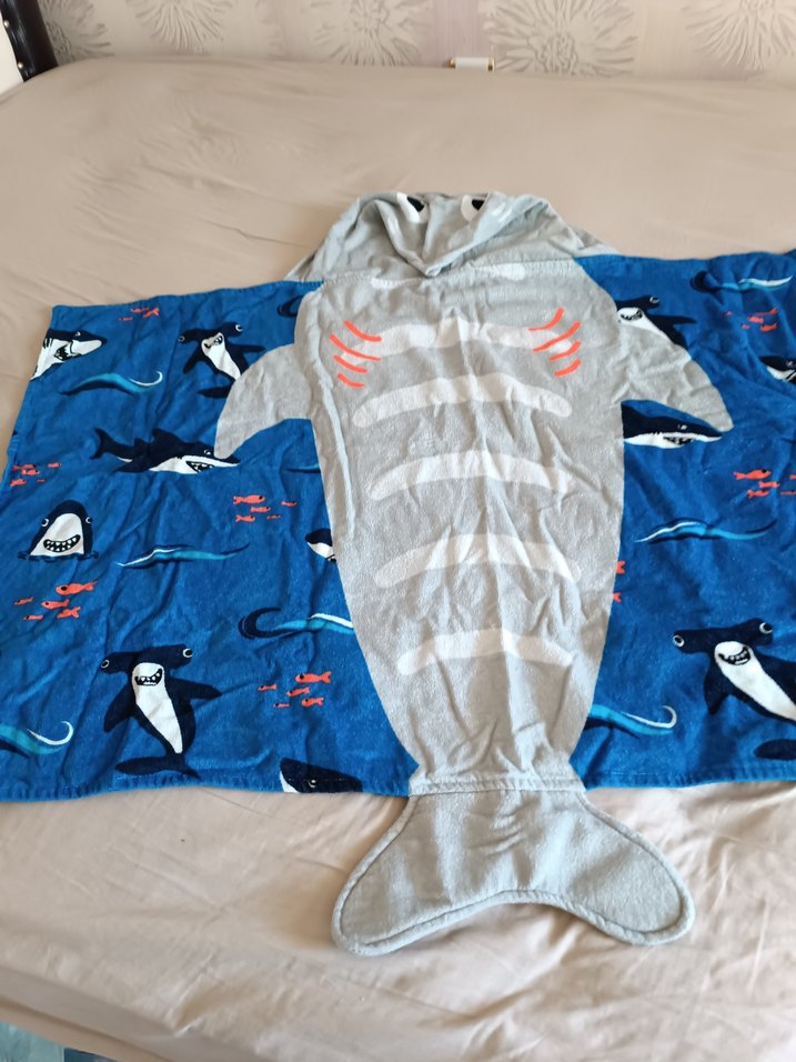 Gri Erkek Çocuk Köpekbalığı Figürlü Bornoz - Görsel 2