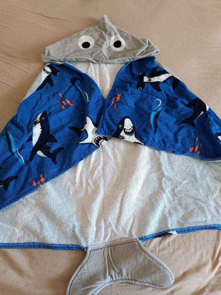 Gri Erkek Çocuk Köpekbalığı Figürlü Bornoz - Görsel 3