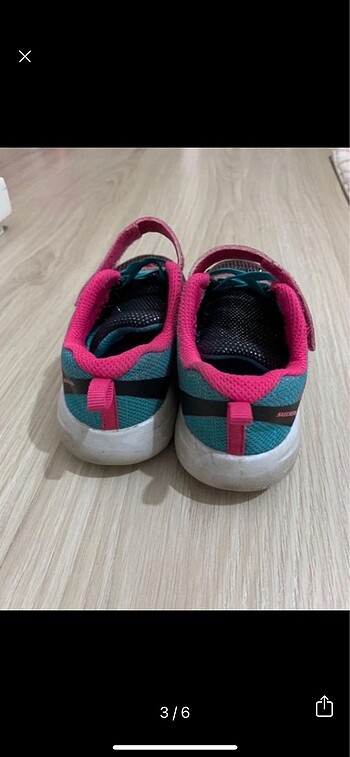 26 Beden Skechers kız çocuk spor ayakkabı