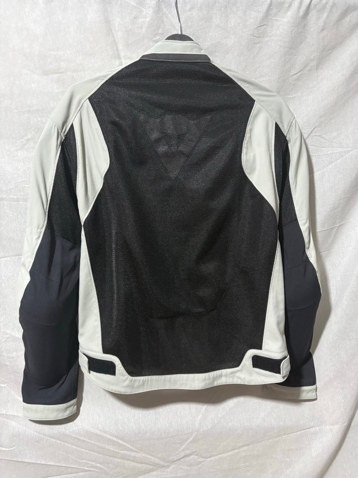 Dainese sıfır etiketli  ceket - Görsel 2