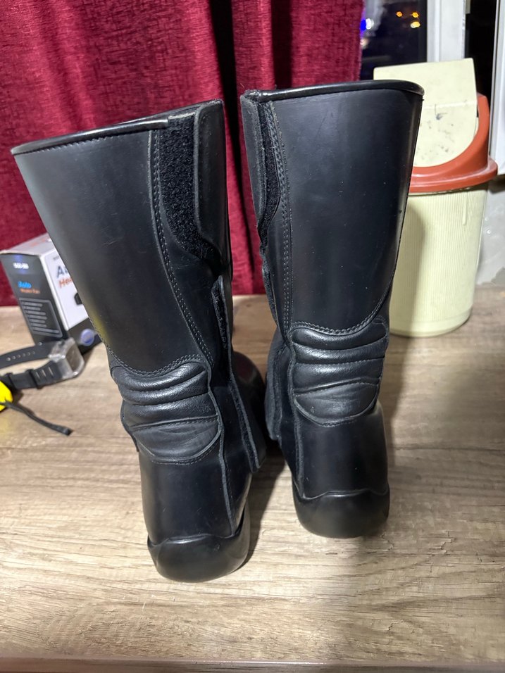 Siyah Dainese 40 numara motor botu - Görsel 3