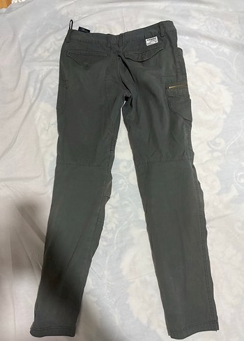 Gri Keten Kumaş Kemerli Pantolon - Görsel 4