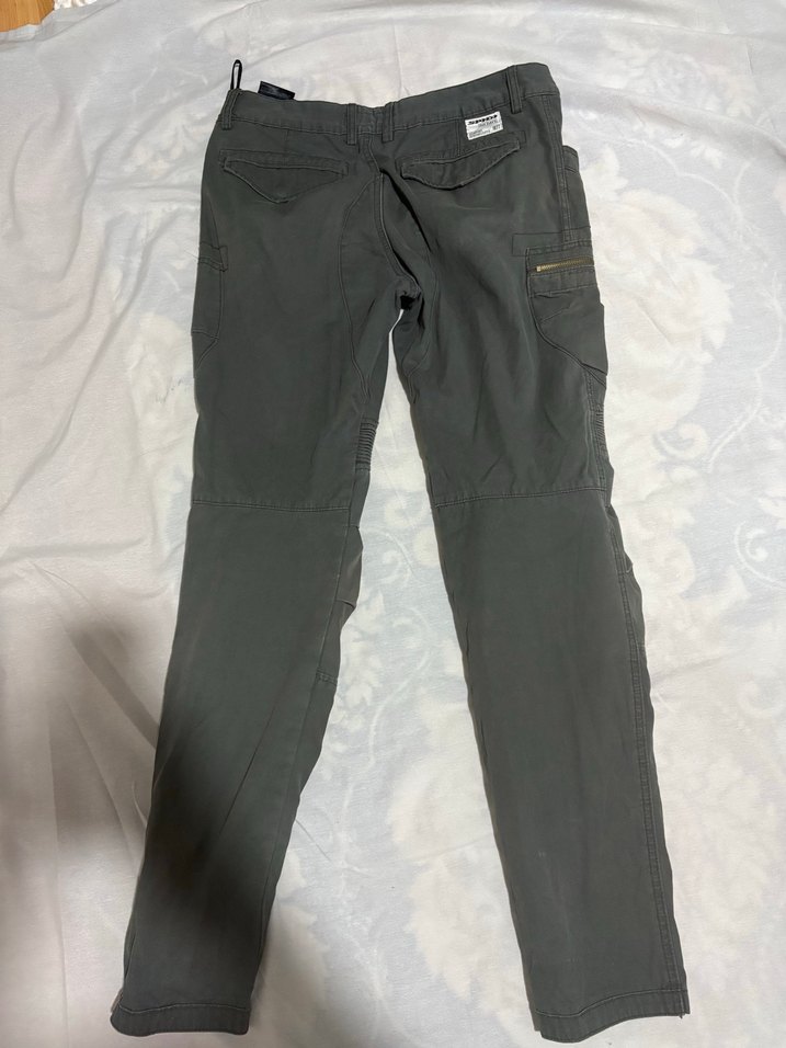 Gri Keten Kumaş Kemerli Pantolon - Görsel 4