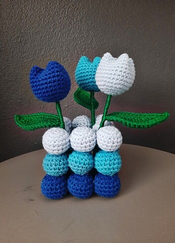 Beden çeşitli Renk Amigurumi top saksılı lale