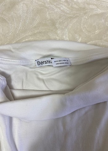 Beyaz Uzun Kollu Kayık Yaka Kadın Bluz - Görsel 2