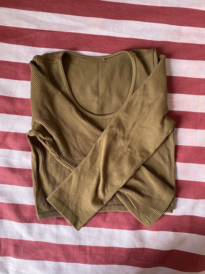 Kadın Bej Uzun Kollu Crop Top - Görsel 2