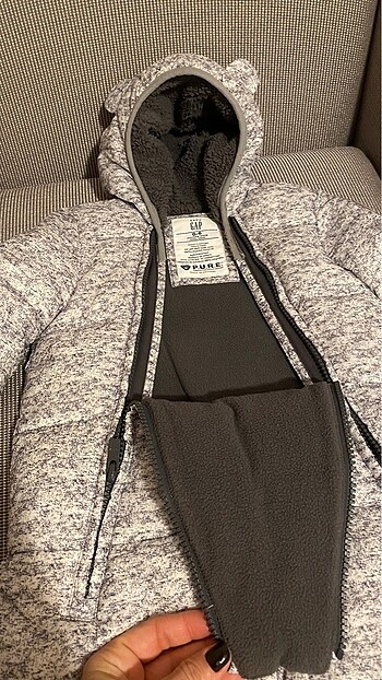 GAP Baby 0-6 Ay Kar Tulumu - Görsel 2