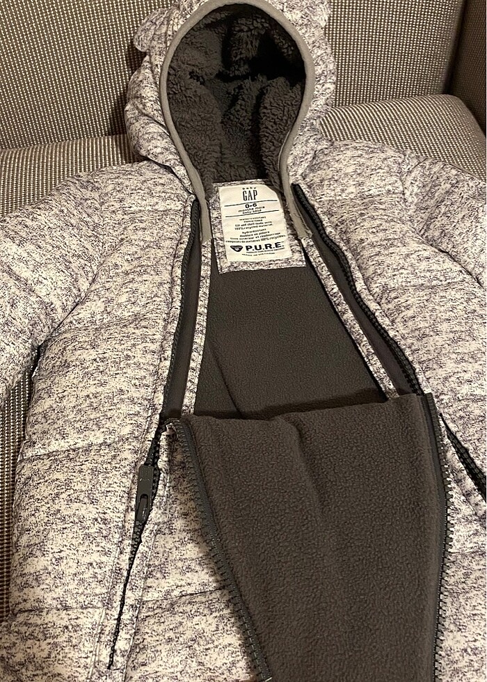 GAP Baby 0-6 Ay Kar Tulumu - Görsel 2