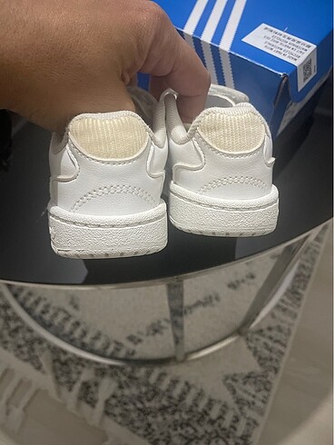 21 Beden Adidas ny 90 fc