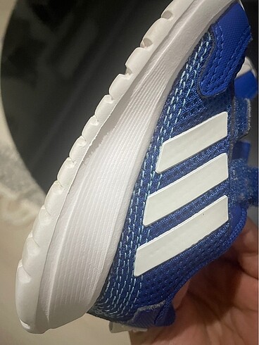 Adidas 20 numara spor ayakkabı