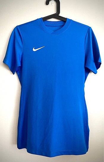 Nike kadın Tshirt