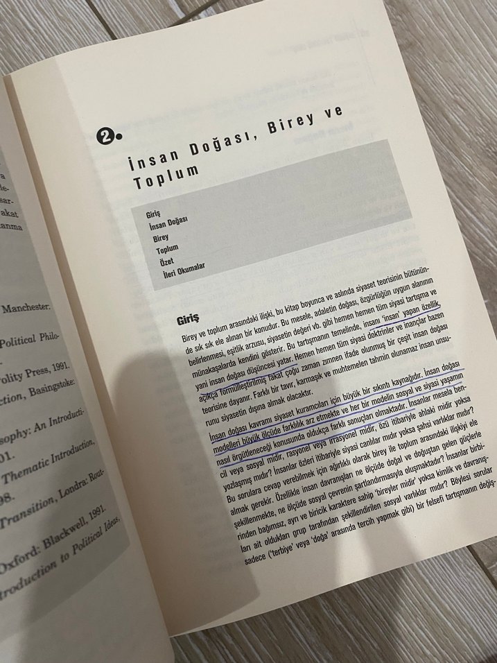 Siyaset Teorisine Giriş - Andrew Heywood - Görsel 2