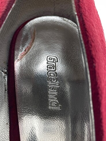 39 Beden kırmızı Renk Diğer Stiletto %70 İndirimli.