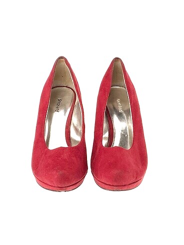 39 Beden Diğer Stiletto %70 İndirimli.