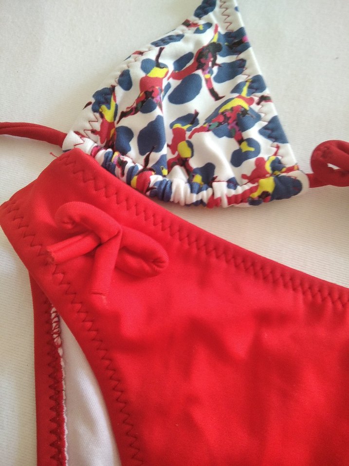 Çiçek Desenli Kırmızı Mini Bikini - Görsel 4