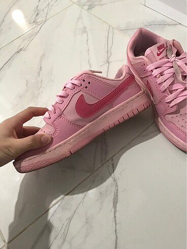 NİKE DUNK PEMBE
