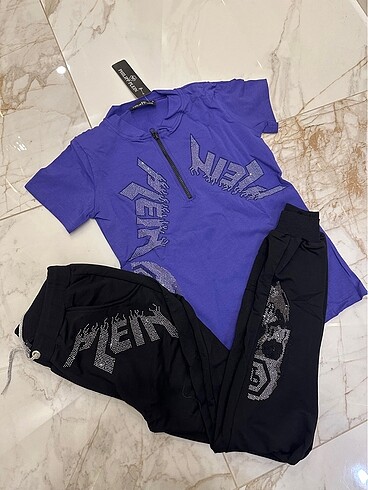 Philipp Plein Eşofman takımı zararına satış