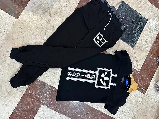 Adidas eşofman takımı