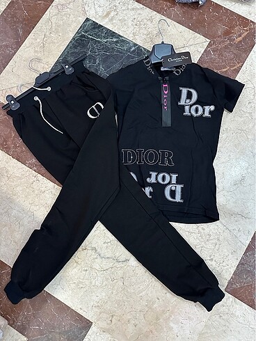 Dior eşofman takımı