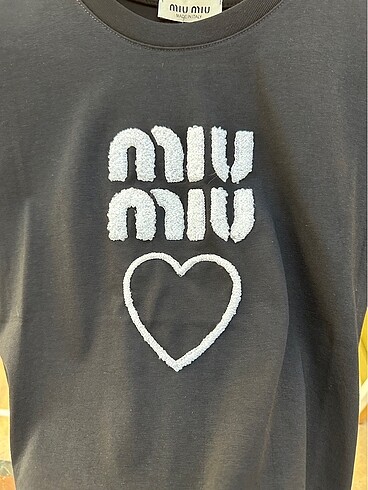 l Beden Miu miu tshirt