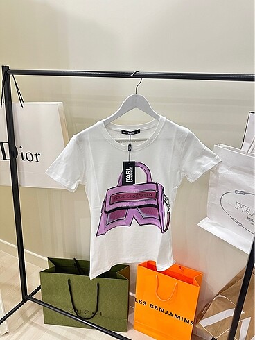 Karl Tshirt