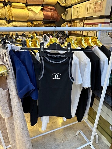 Chanel Crop