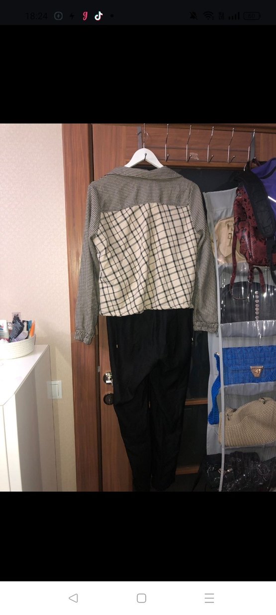 Kadın Siyah Uzun Kollu Tulum - Görsel 3