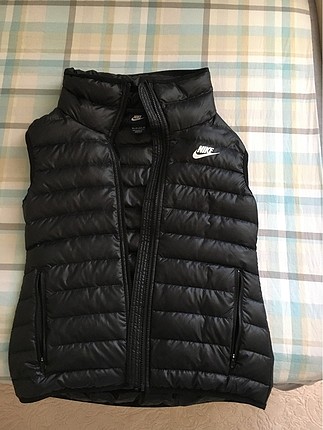 Nike Yelek