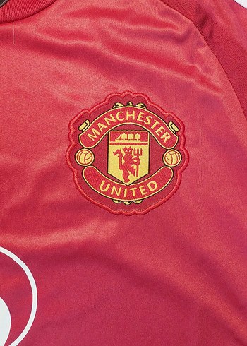 Manchester United 24/25 İç Saha Forması - Görsel 3