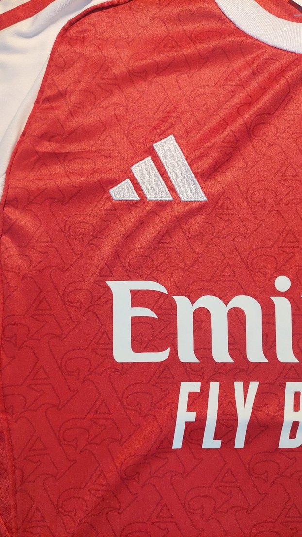 Arsenal 25/26 İç Saha Forması - Görsel 2