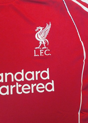 Liverpool 25/26 İç Saha Forması - Görsel 3