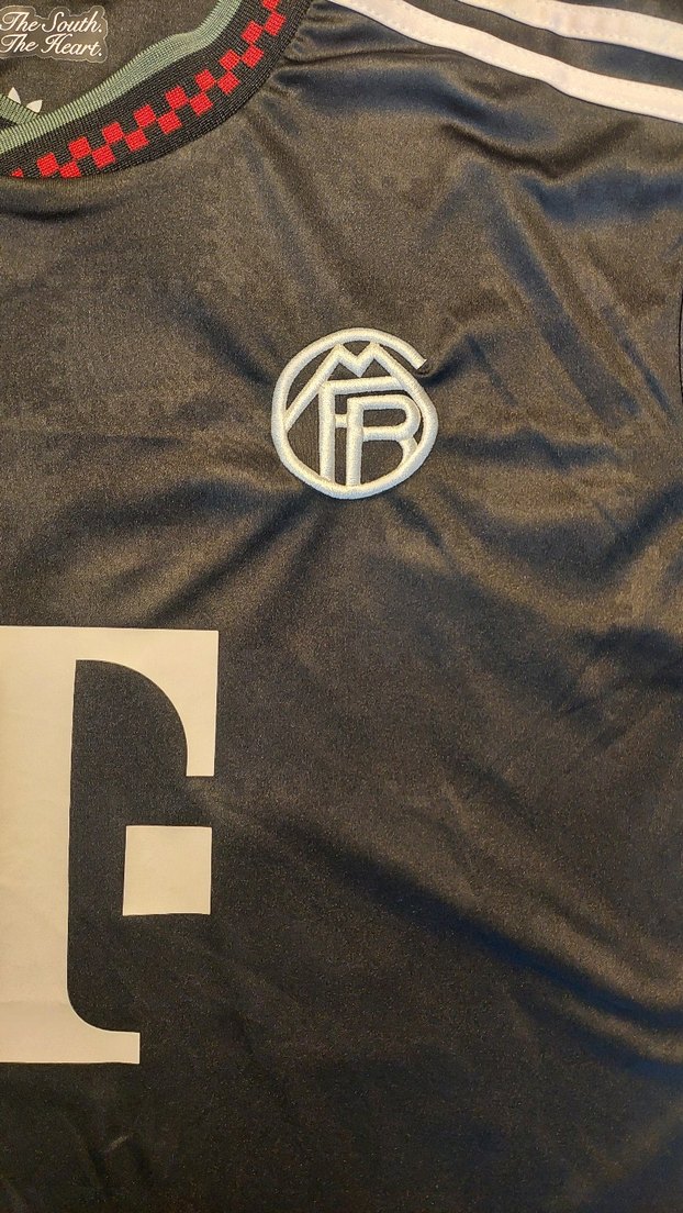 Bayern Munich 25/26 Alternatif Forma - Görsel 3