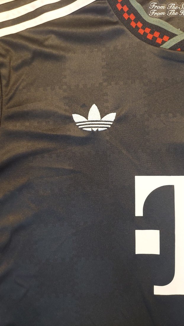 Bayern Munich 25/26 Alternatif Forma - Görsel 2