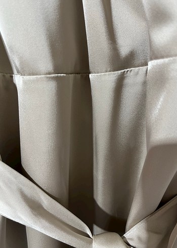 Stradivarius Saten Elbise - Görsel 3