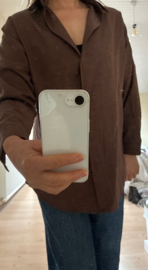 Düğmeli Kahverengi Keten Kadın Gömlek - Görsel 5