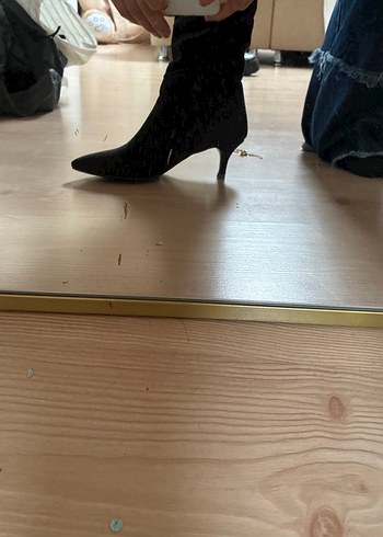 Pelinin Ayakkabıları 36