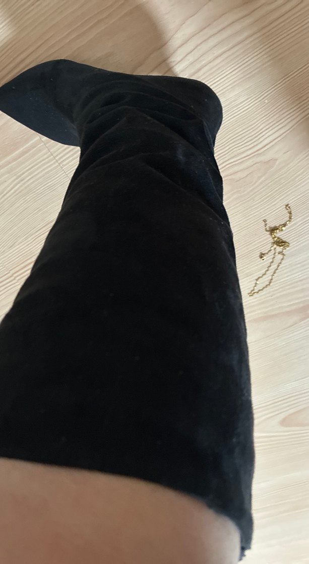 Siyah Süet Tokalı Stiletto Kadın Bot - Görsel 4