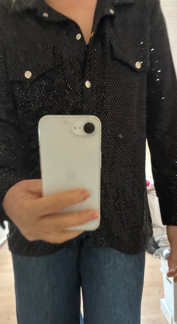 Düğmeli Parlak Gri Telefon Kılıfı - Görsel 2