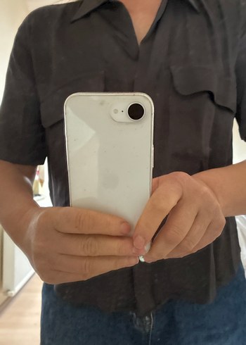 Düğmeli V Yaka Gri Kadın Gömlek - Görsel 3