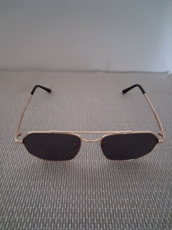 Gri Minimalist Erkek Güneş Gözlüğü - Görsel 2