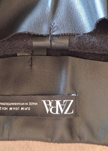 Düğmeli Siyah Deri Mini Şort - Görsel 2