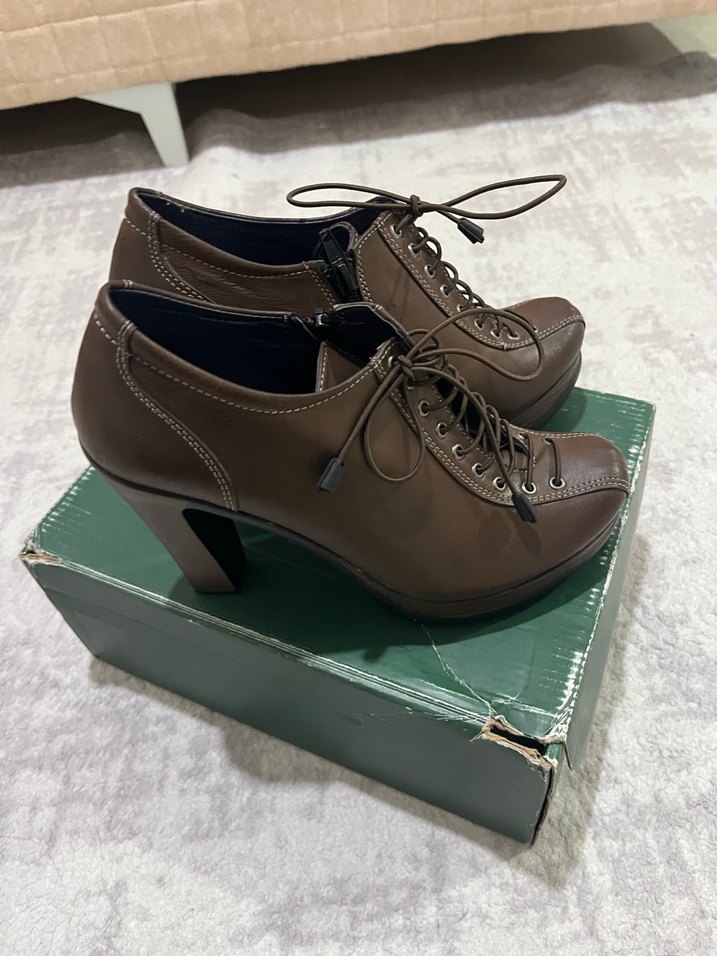 Kahverengi vintage kadın botu - Görsel 3