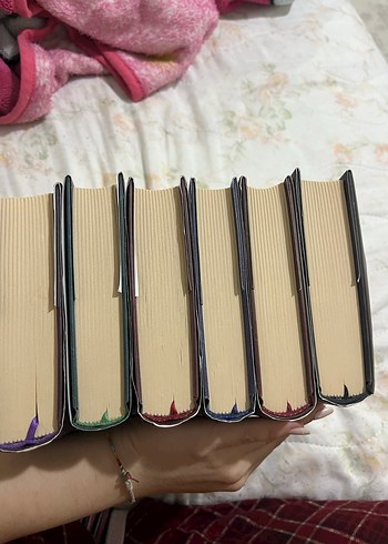 Asi Çakıltaşı Roman Serisi - Binnur Şafak Nigiz - Görsel 3