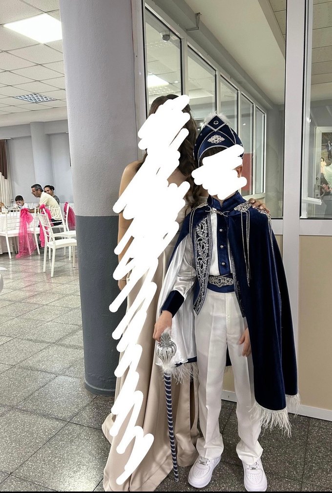 Yiğit sünnet Lacivert Nakışlı Erkek Çocuk Sünnet Kıyafeti - Görsel 2