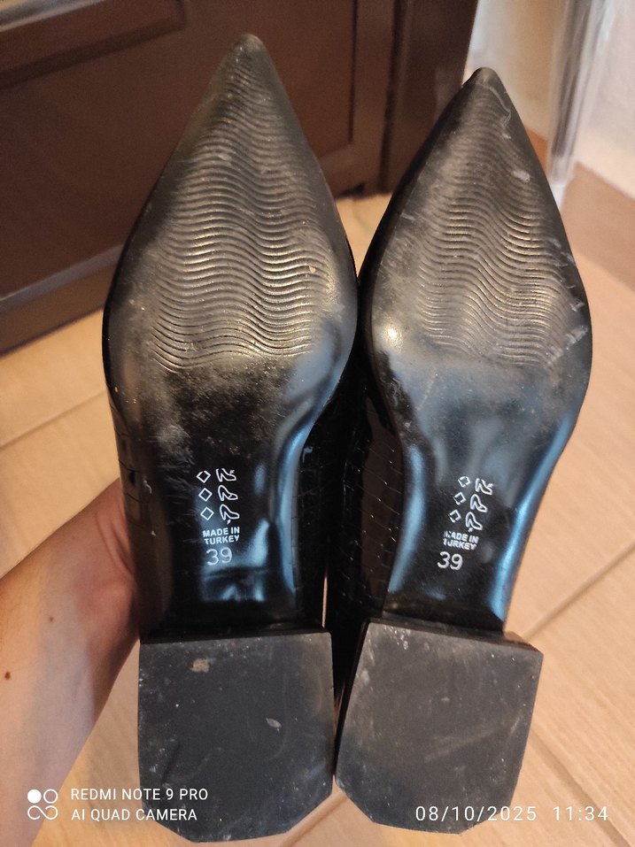 Siyah Yılan Desenli Tokalı Kadın Babet - Görsel 4