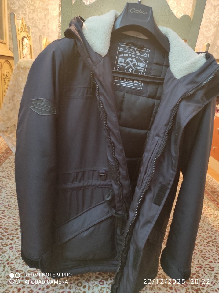 Bershka Siyah Erkek parka - Görsel 4