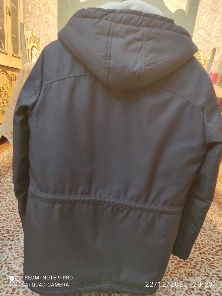 Bershka Siyah Erkek parka - Görsel 2
